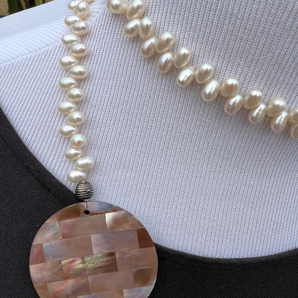 Freshwater pearl lariat necklace 36 inches - Picture 13 of 14